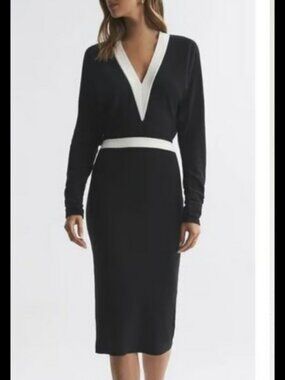 REISS Jodie Knitted Colourblock Midi Dress Black size M